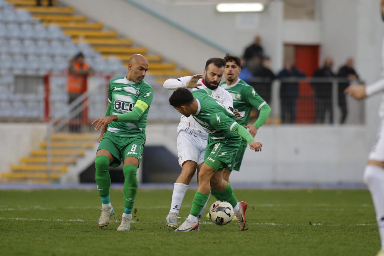 משחק מותח בעילוט (איהם ג'אברין)